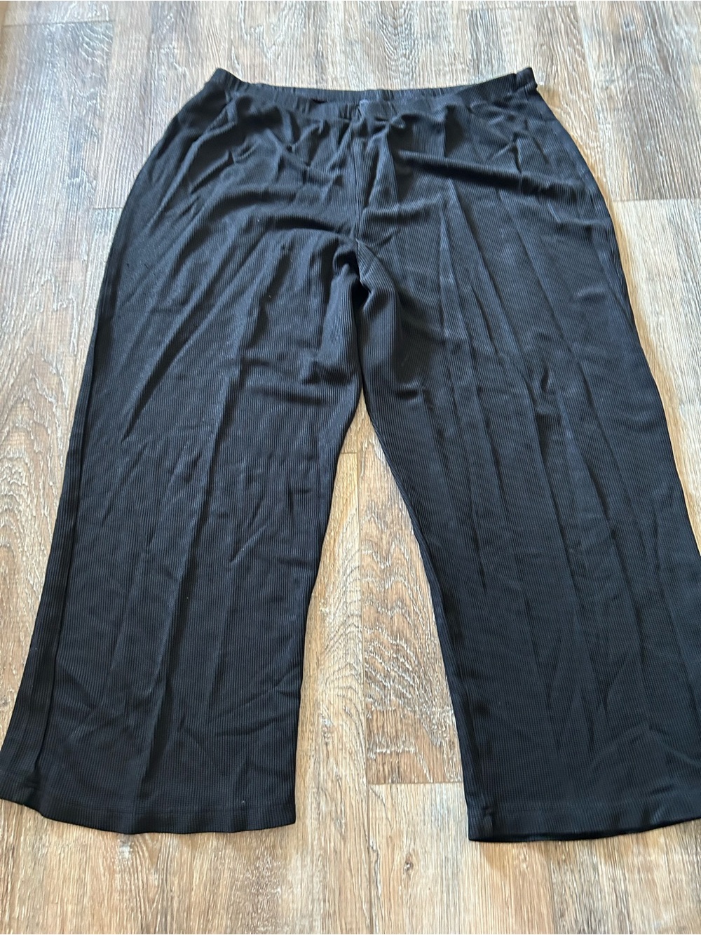 Black Wide Leg Knit capris